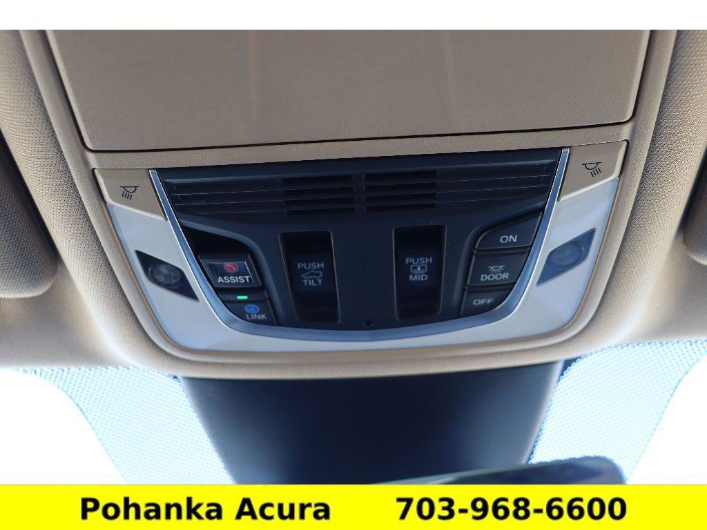 Used 2023 Acura MDX SH-AWD w/ Technology Package image 23