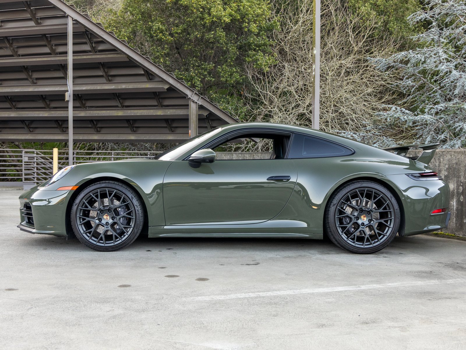 Certified 2025 Porsche 911 Carrera image 2