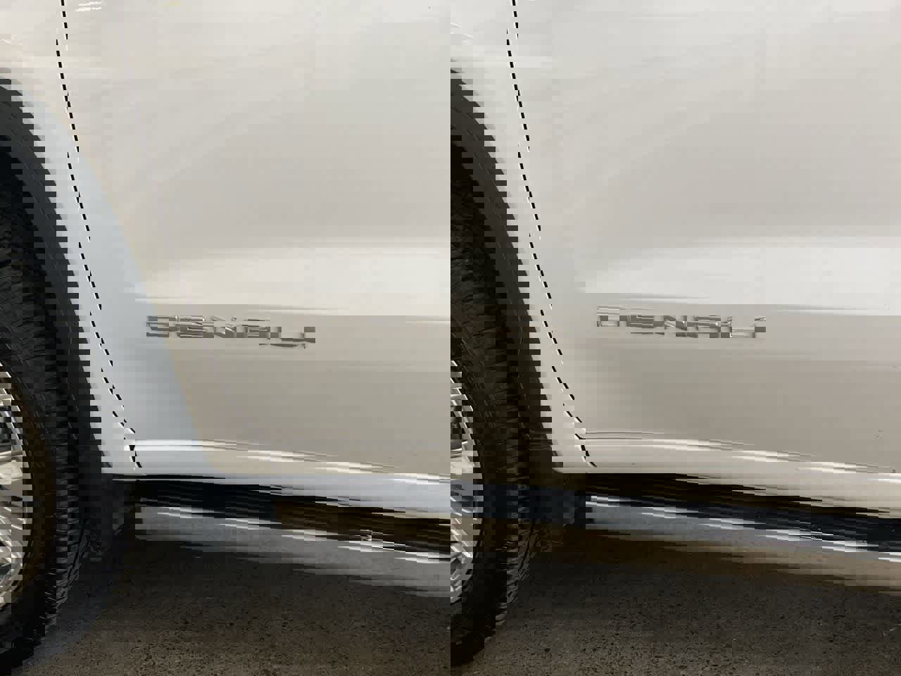 Used 2020 GMC Sierra 1500 Denali w/ Denali Ultimate Package image 10