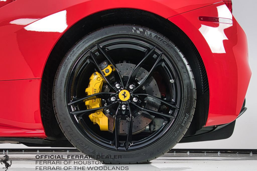 Used 2016 Ferrari 488 GTB image 18