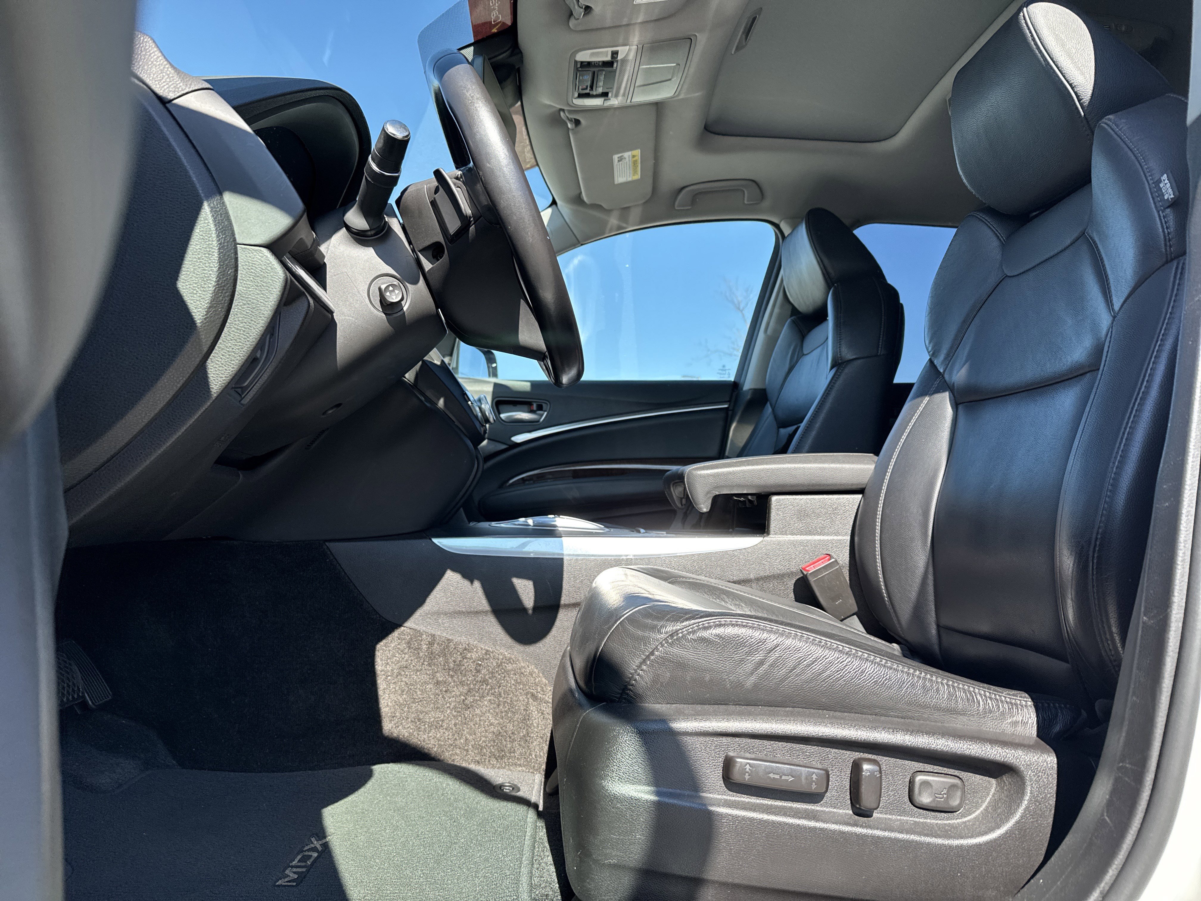 Used 2018 Acura MDX FWD w/ Technology Package image 16