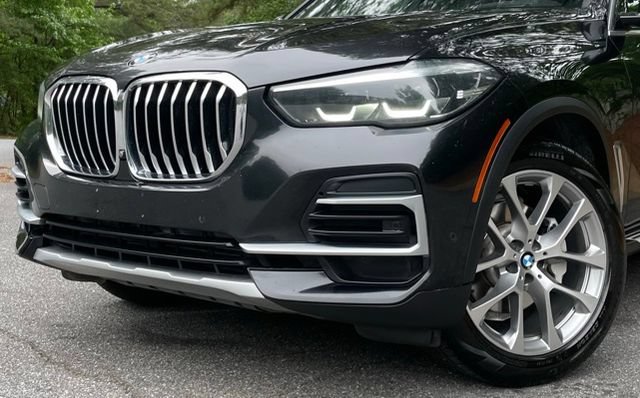 Used 2022 BMW X5 sDrive40i w/ Premium Package RWD image 3