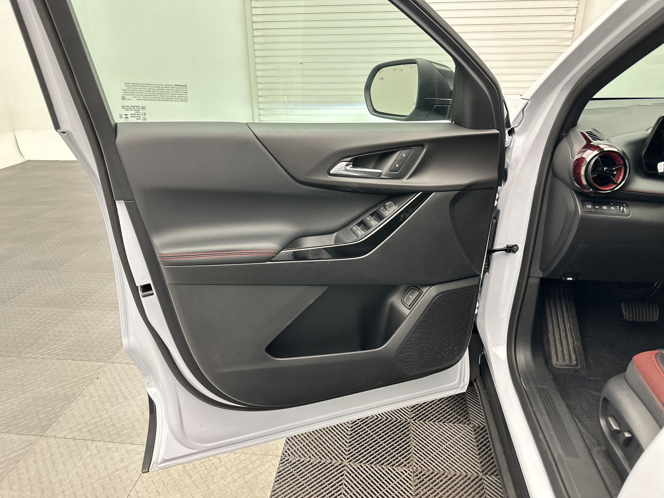 New 2027 Chevrolet Equinox RS w/ LPO, Floor Liner Package AWD/4WD image 14