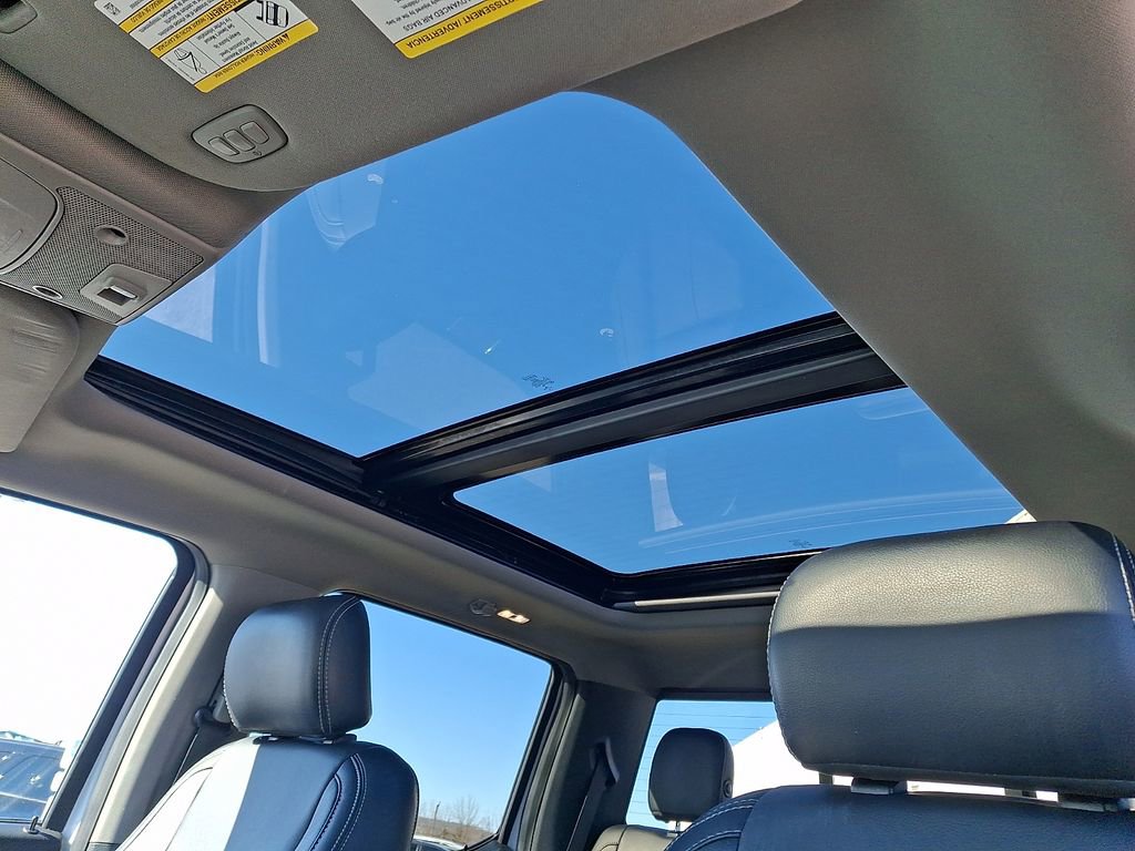 Used 2019 Ford F150 Lariat w/ Equipment Group 502A Luxury image 17