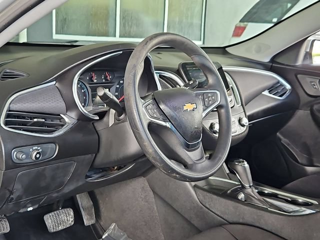 Certified 2020 Chevrolet Malibu LT FWD image 11