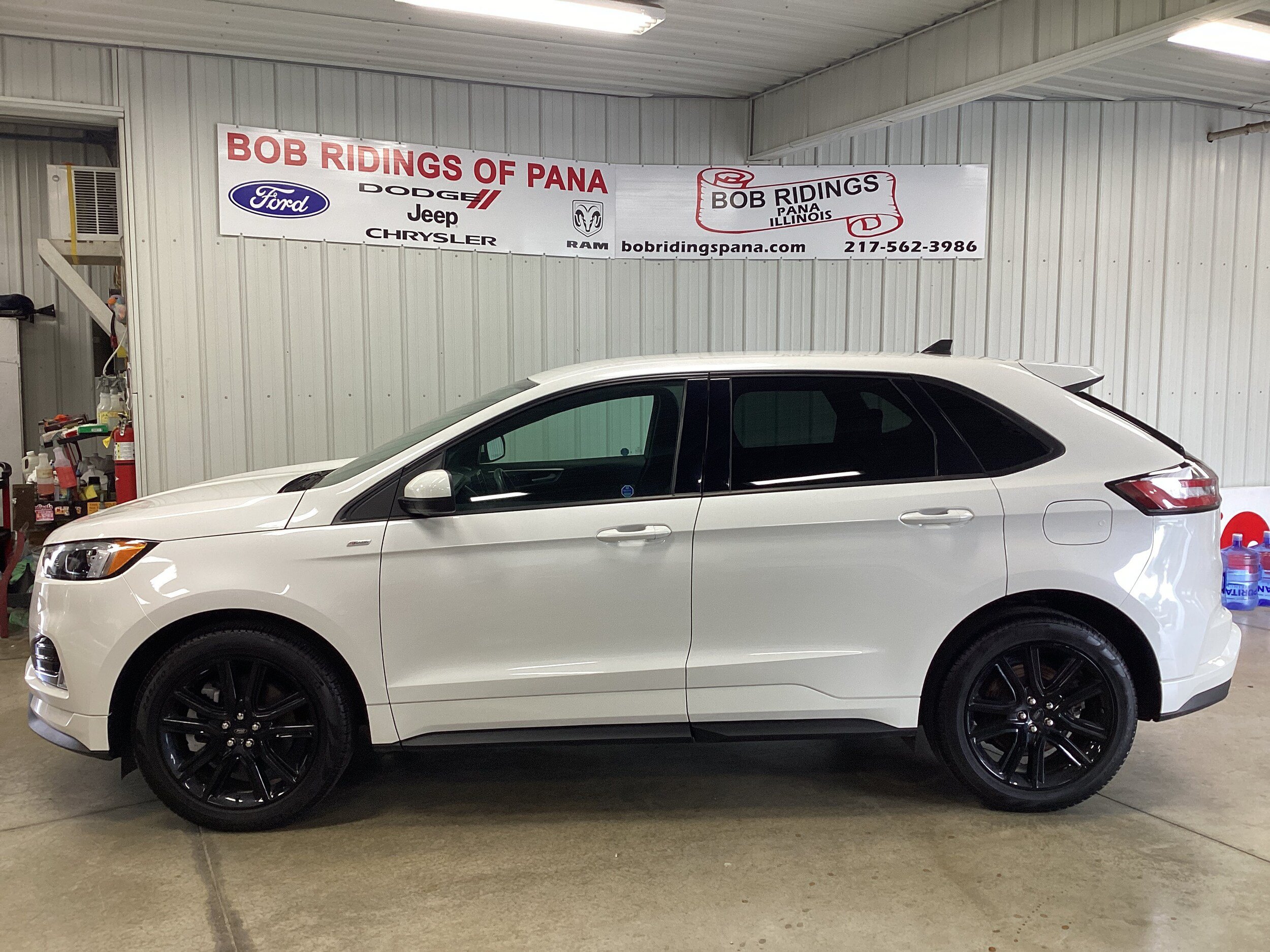 Used 2024 Ford Edge ST-Line AWD/4WD image 2