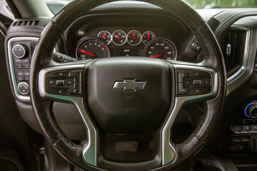 Used 2022 Chevrolet Silverado 1500 RST w/ All Star Edition Plus AWD/4WD image 17