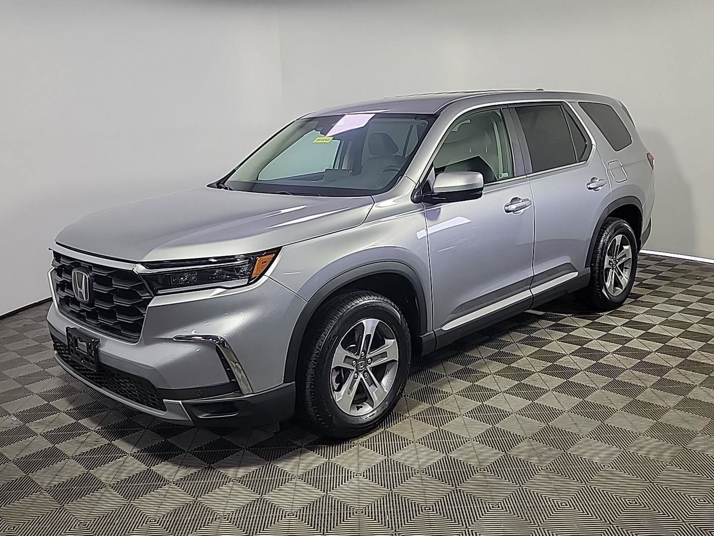 Certified 2025 Honda Pilot EX-L image 12