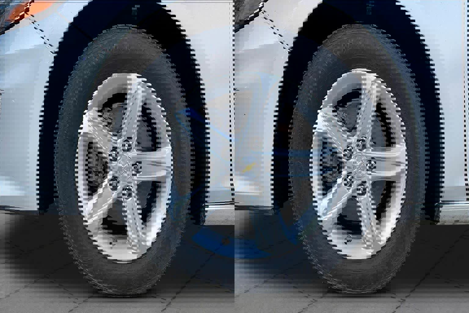 Used 2022 Chevrolet Malibu LT image 11