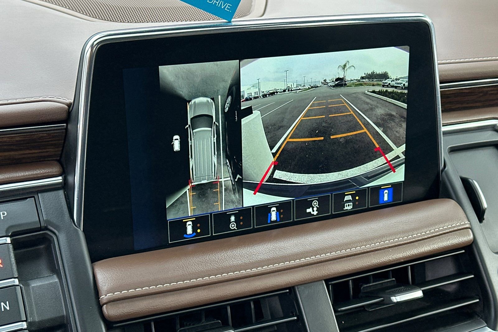 Used 2023 Chevrolet Tahoe High Country image 29