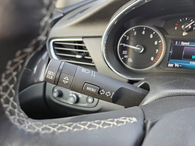 Used 2019 Buick Encore Essence image 21