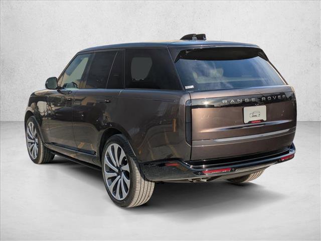 New 2026 Land Rover Range Rover SE image 9