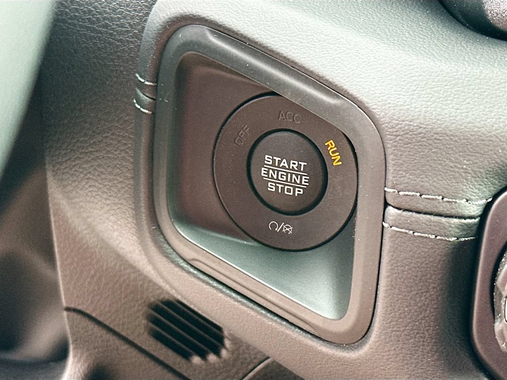 New 2026 Jeep Wrangler Unlimited Rubicon AWD/4WD image 18
