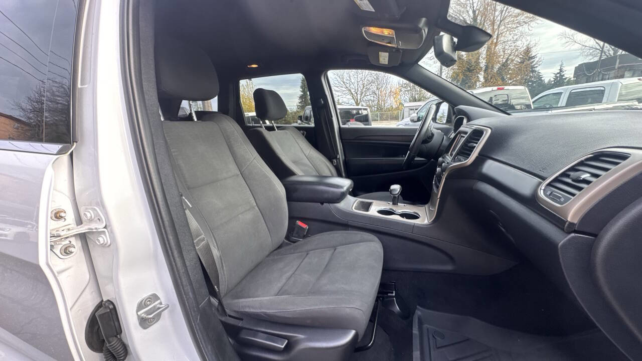 Used 2014 Jeep Grand Cherokee Laredo w/ Quick Order Package 23E image 17