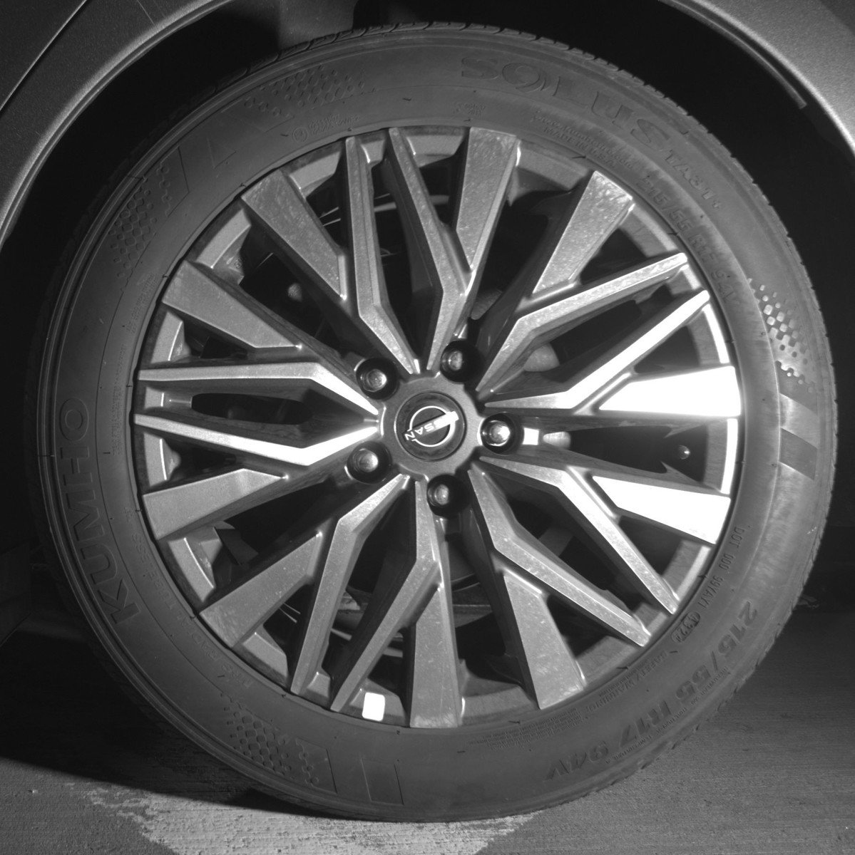 Used 2025 Nissan Altima 2.5 SV image 14