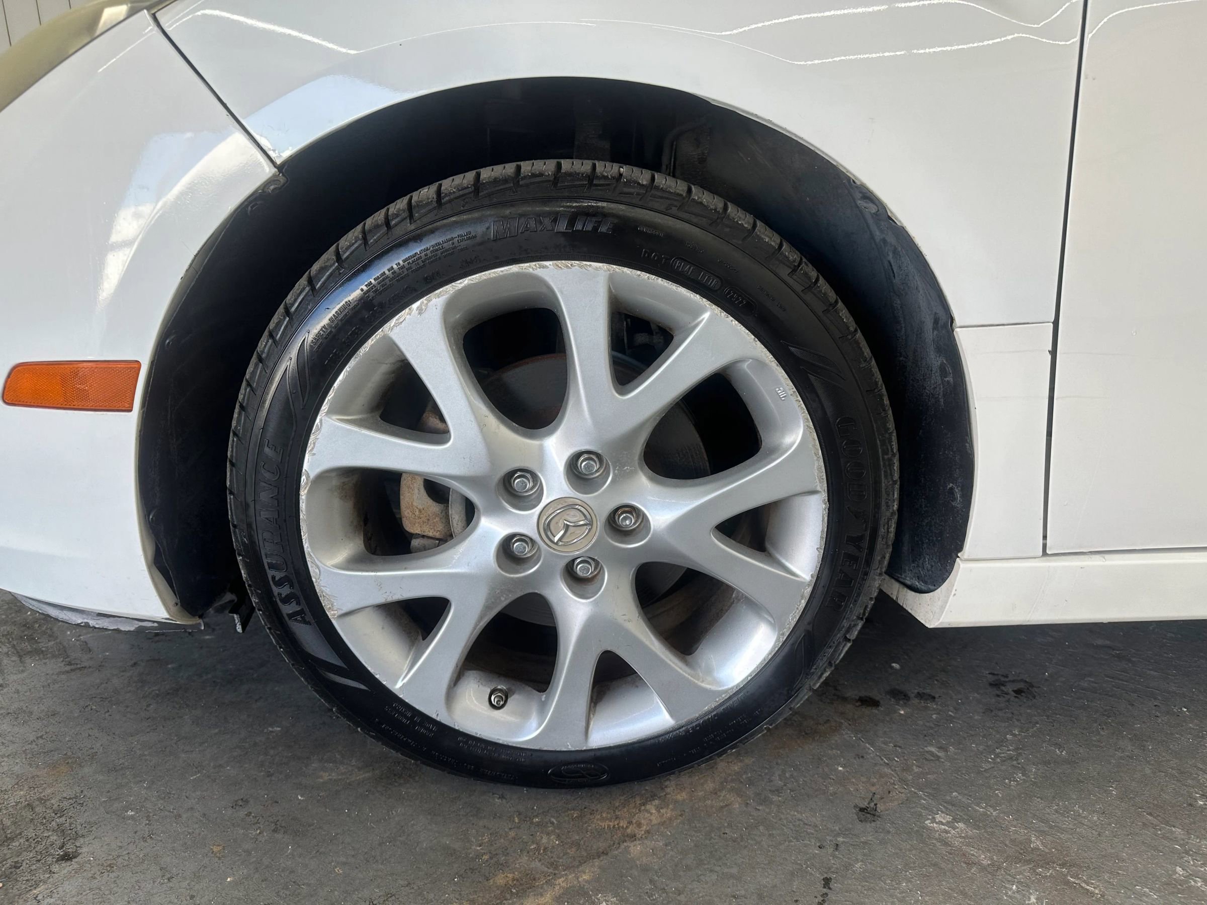 Used 2009 MAZDA MAZDA6 s Grand Touring w/ Moonroof & Bose Pkg image 9