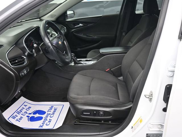 Used 2021 Chevrolet Malibu LT image 11
