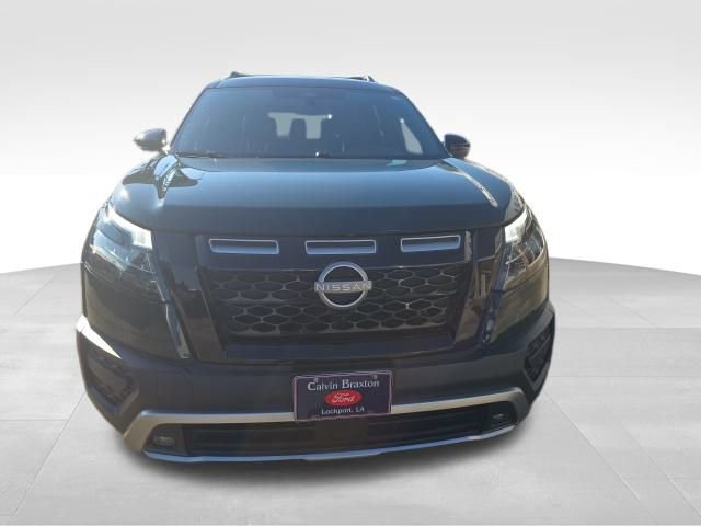 Used 2024 Nissan Pathfinder Rock Creek image 2