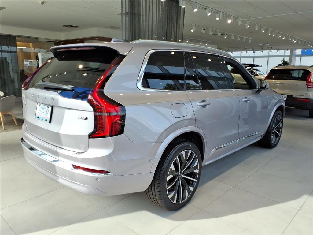New 2026 Volvo XC90 B6 Plus w/ Protection Package Premier image 6