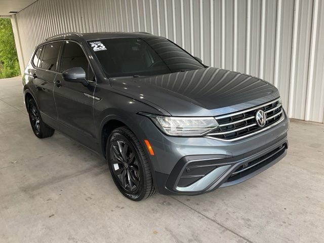 Used 2023 Volkswagen Tiguan SE FWD image 23
