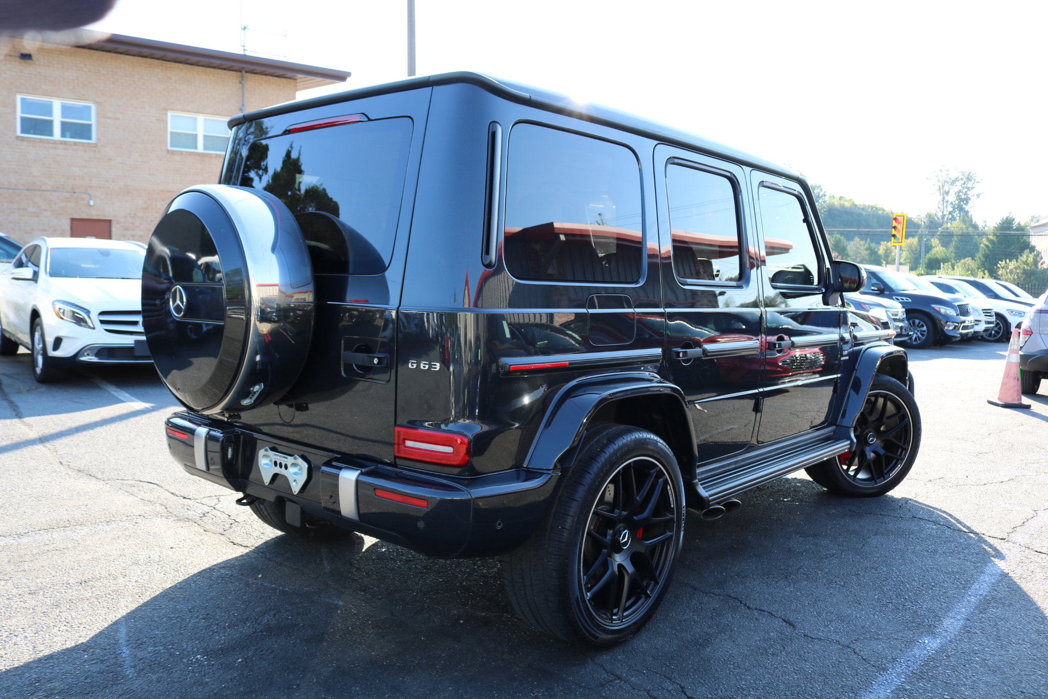 Used 2021 Mercedes-Benz G 63 AMG AMG G 63 4MATIC SUV image 3