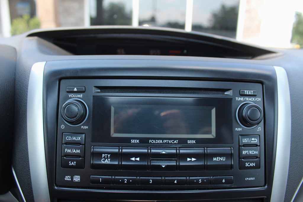 Used 2013 Subaru Forester 2.5X Premium w/ All-Weather Pkg AWD/4WD image 19