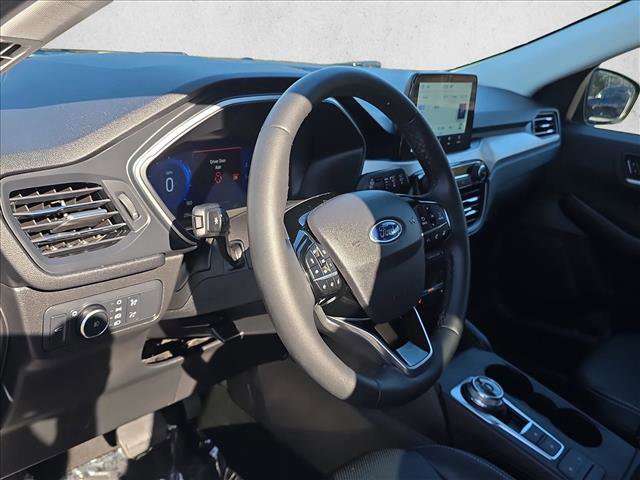 Used 2022 Ford Escape SEL w/ Technology Package image 10