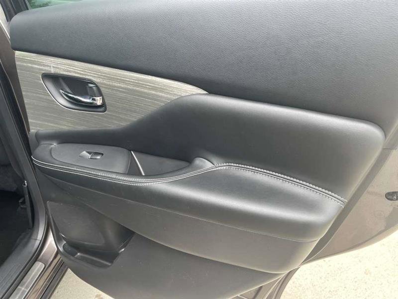 Used 2015 Nissan Murano Platinum w/ Platinum Technology Package AWD/4WD image 45