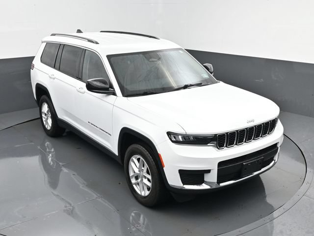 Used 2023 Jeep Grand Cherokee L Laredo AWD/4WD image 19