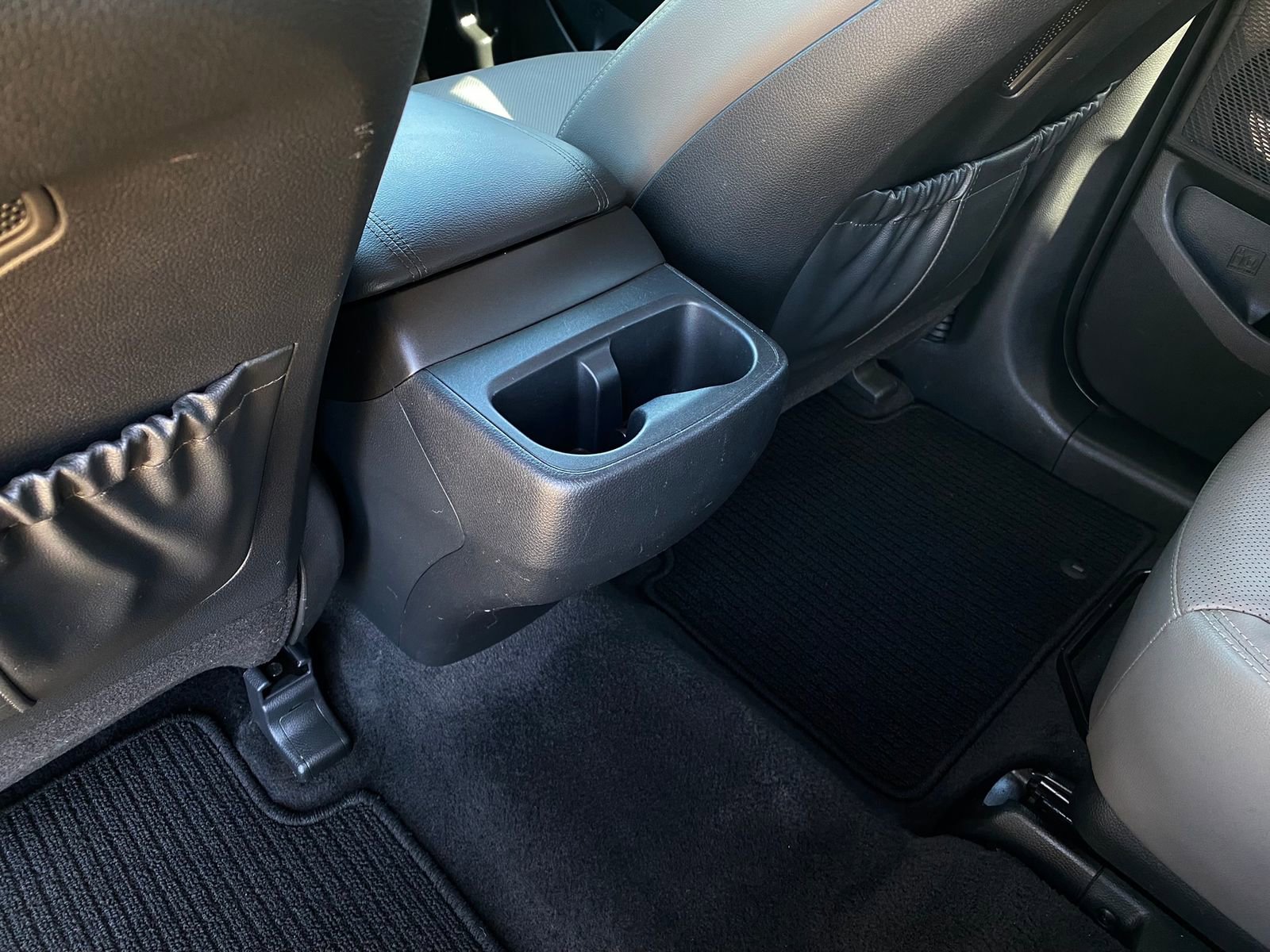 Used 2019 Hyundai Santa Fe XL image 28