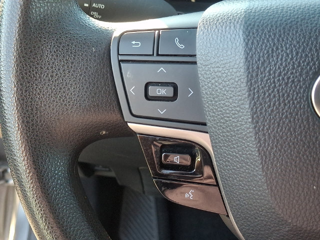 Used 2025 Toyota Camry LE FWD image 19