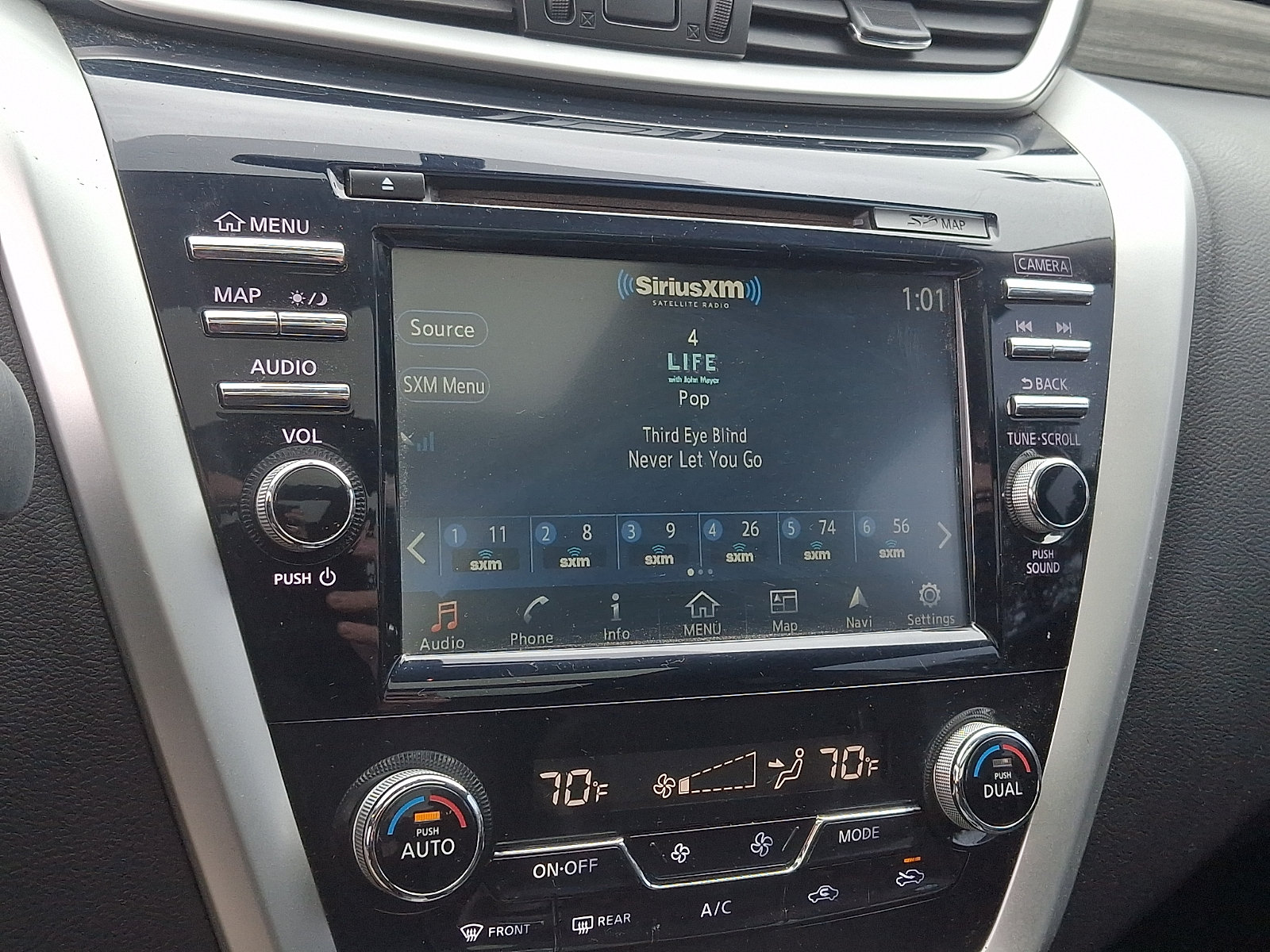 Used 2017 Nissan Murano Platinum w/ Platinum Technology Package AWD/4WD image 17