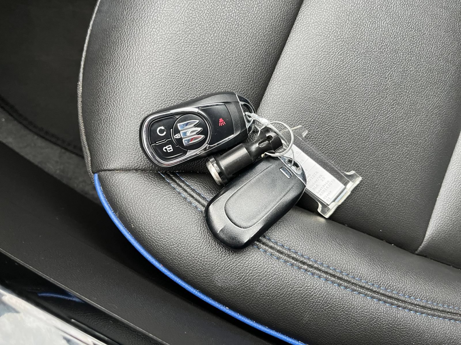 Used 2025 Buick Envista Sport Touring FWD image 20