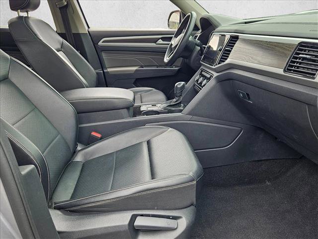 Used 2022 Volkswagen Atlas SE w/ Panoramic Sunroof Package FWD image 23