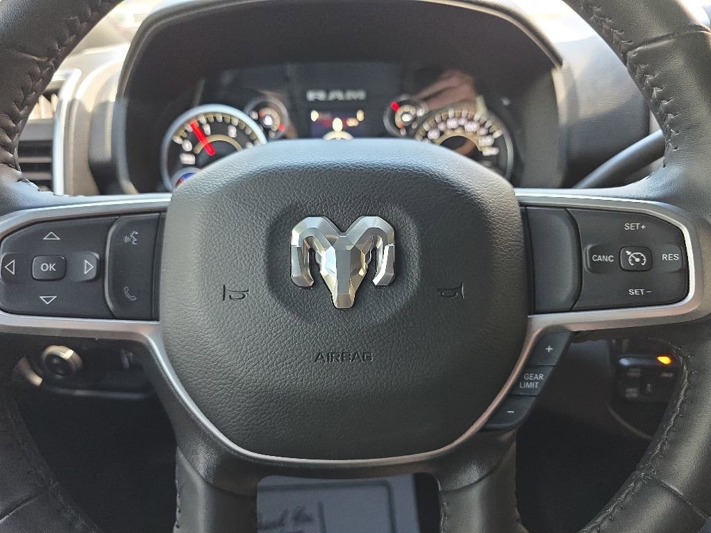 Used 2024 RAM 2500 Big Horn w/ Sport Appearance Package AWD/4WD image 16