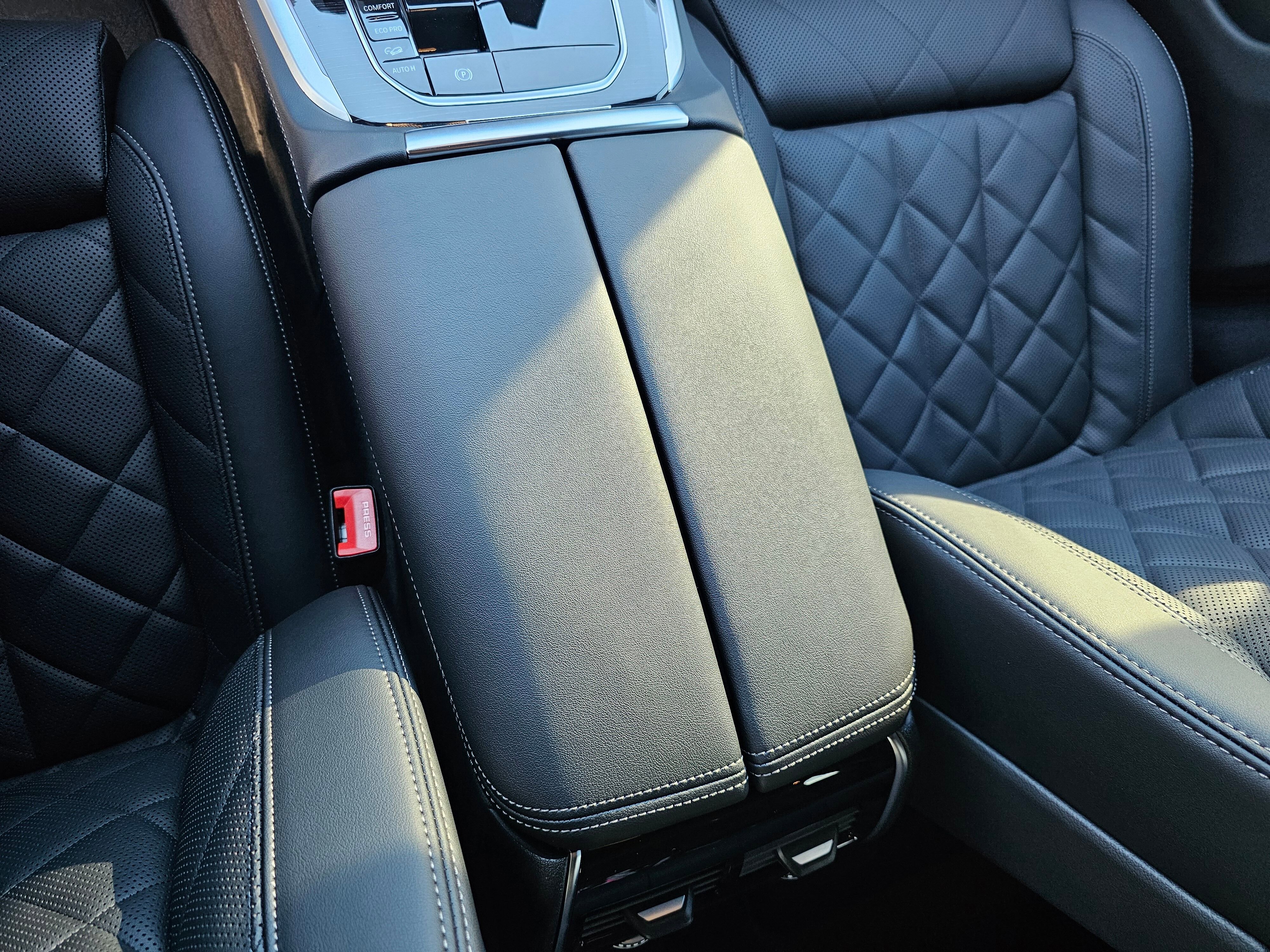 New 2026 BMW X5 xDrive40i w/ M Sport Package image 24