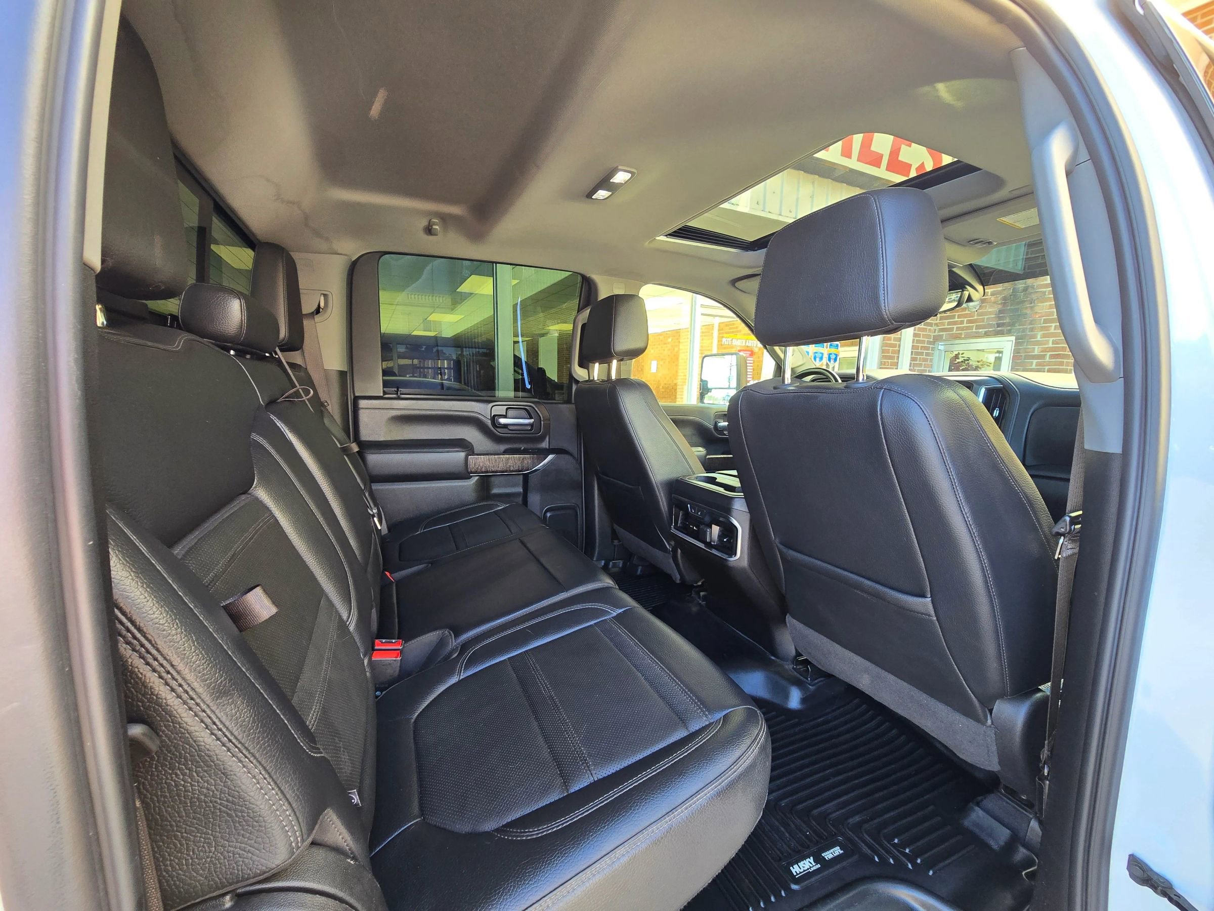 Used 2023 GMC Sierra 2500 Denali w/ Denali Ultimate Package image 14