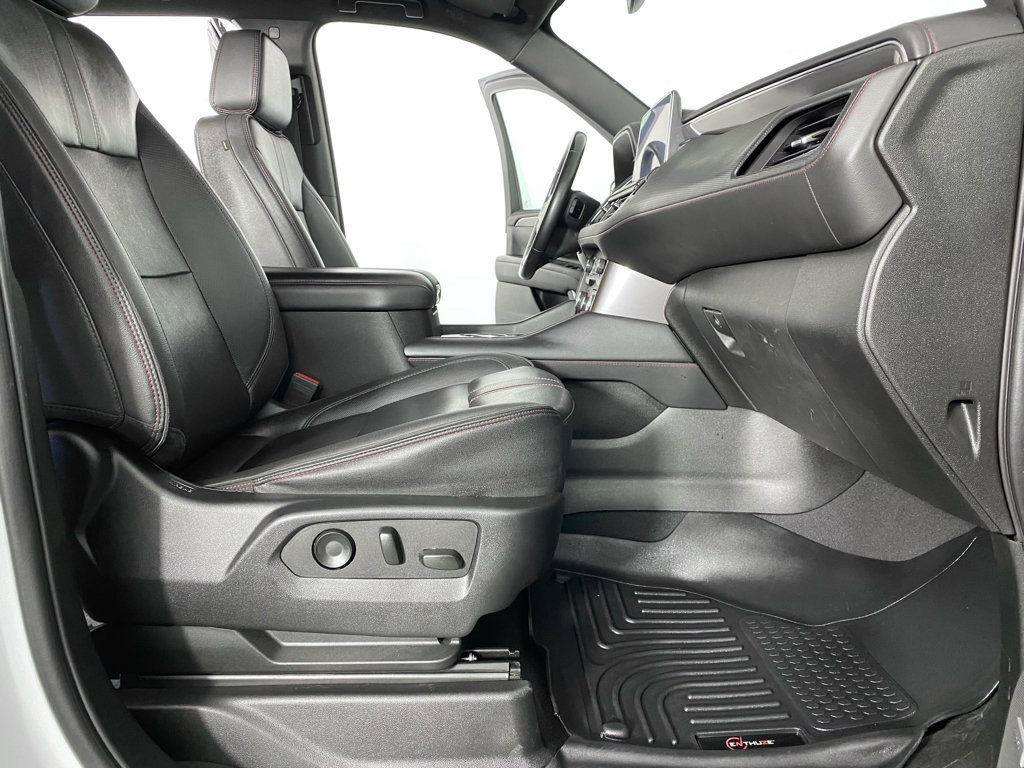 Used 2023 Chevrolet Tahoe RST AWD/4WD image 24