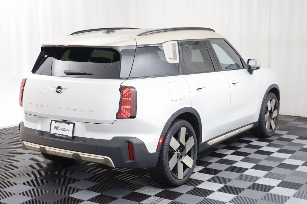 Certified 2025 MINI Cooper Countryman S w/ Comfort Package Max image 18