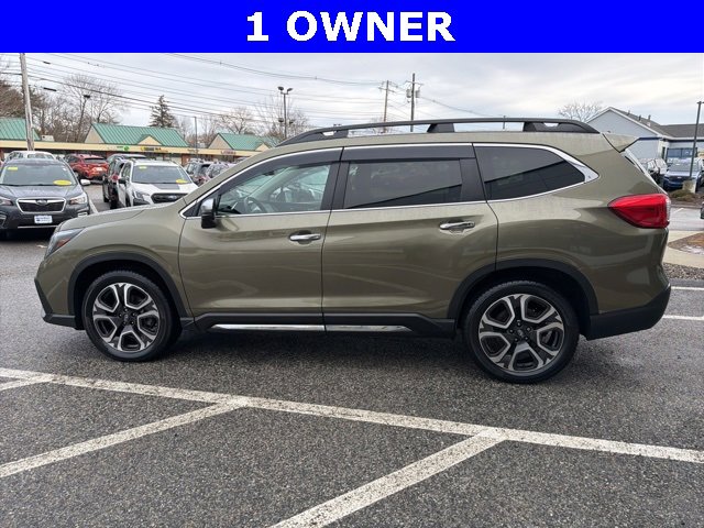 Used 2023 Subaru Ascent Touring image 3