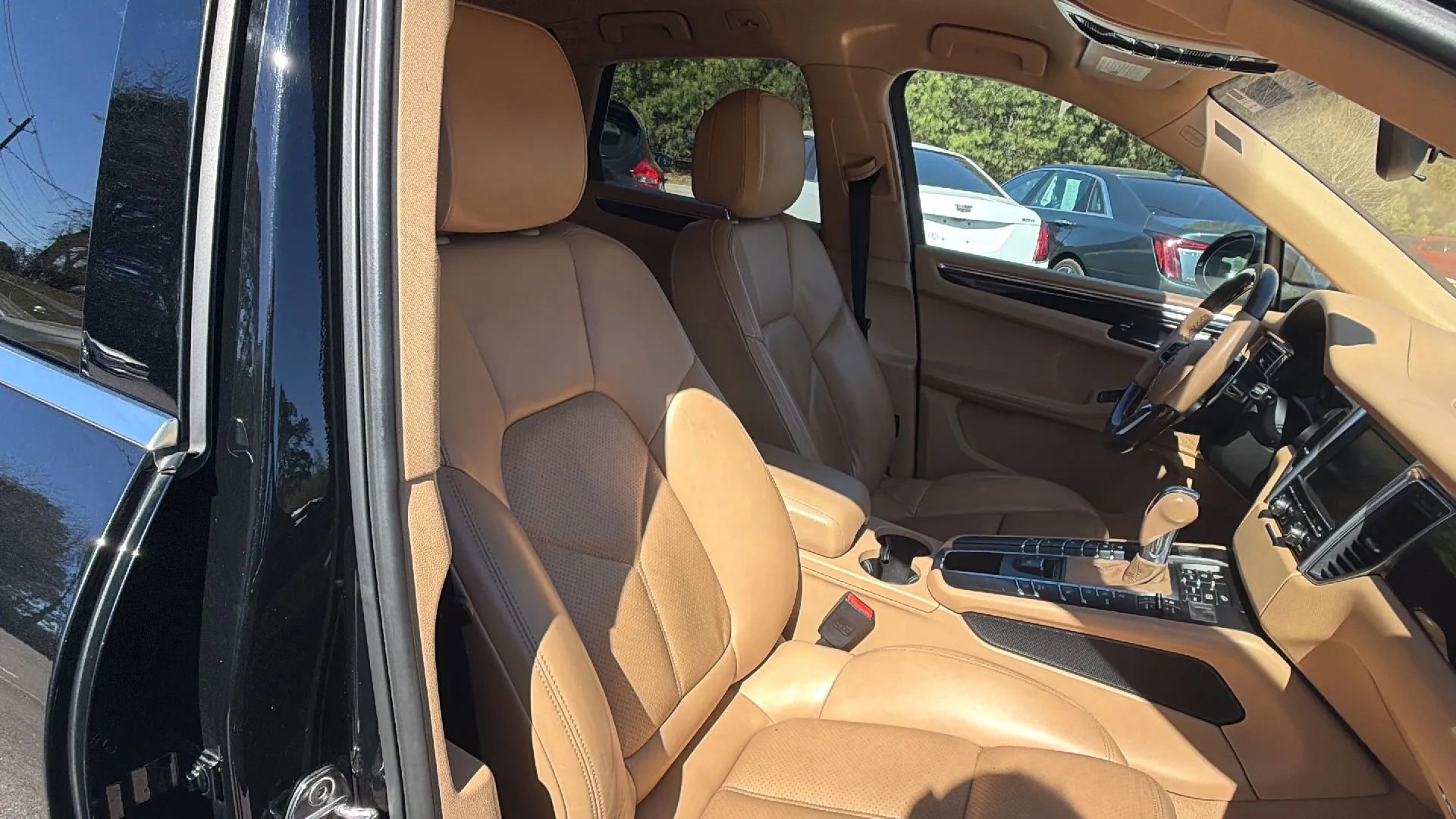 Used 2015 Porsche Macan S AWD/4WD image 15