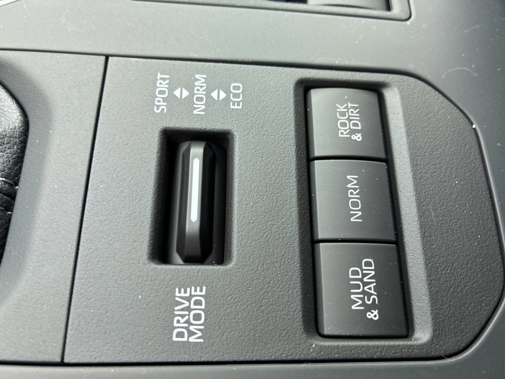 New 2026 Toyota Highlander XLE AWD/4WD image 40