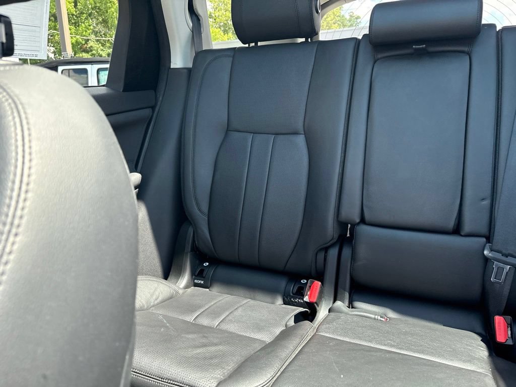 Used 2019 Land Rover Discovery Sport HSE AWD/4WD image 10