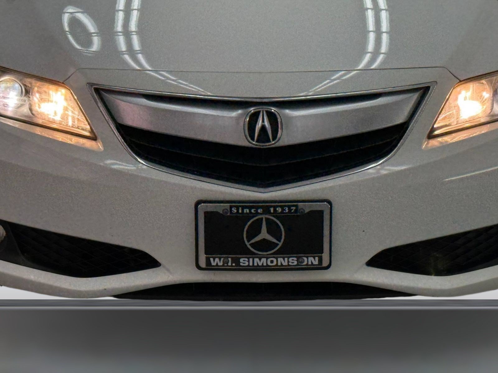 Used 2013 Acura ILX w/ Premium Package FWD image 26