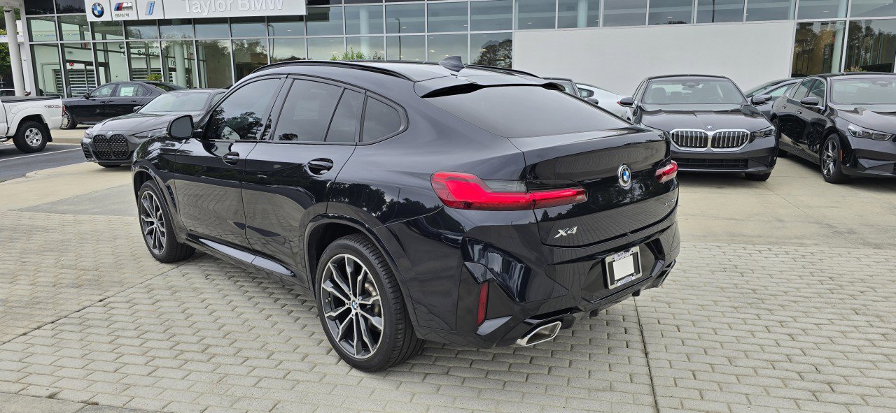 Certified 2022 BMW X4 xDrive30i w/ M Sport Package 2 AWD/4WD image 7