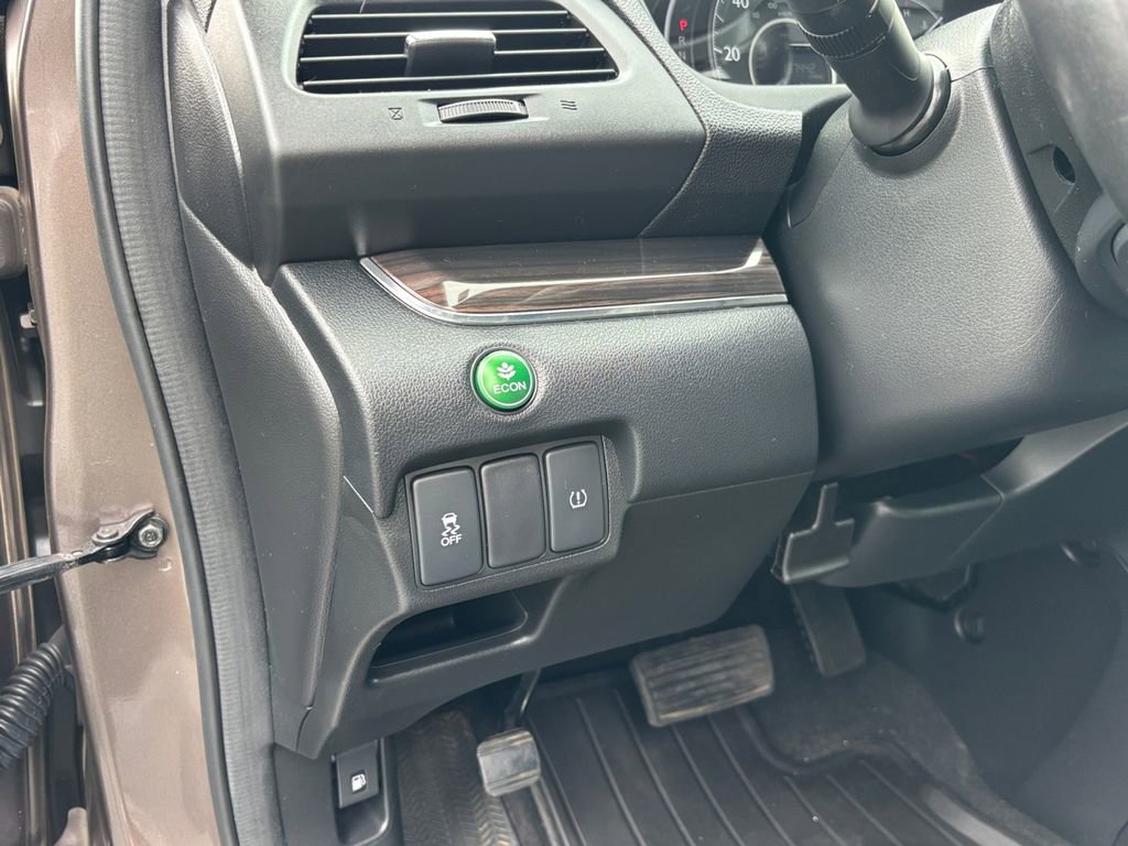 Used 2016 Honda CR-V EX-L image 20