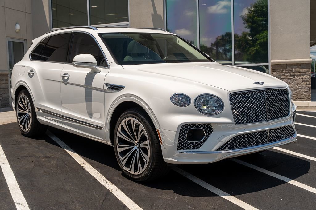 Used 2021 Bentley Bentayga Plug-In Hybrid AWD/4WD image 8