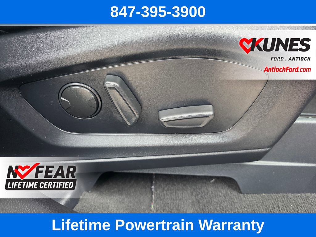 Used 2025 Ford Explorer ST-Line w/ ST-Line Street Pack image 42