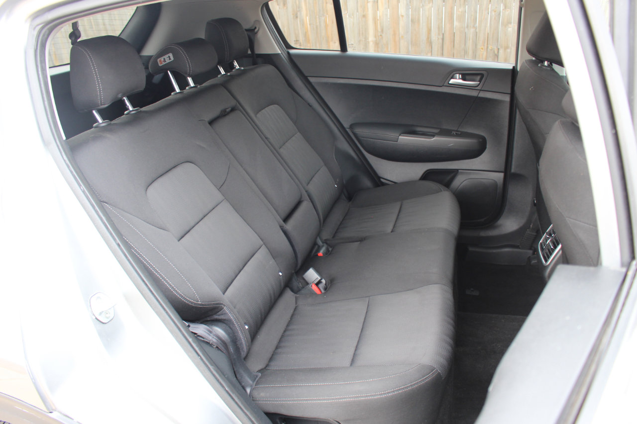 Used 2019 Kia Sportage LX image 31