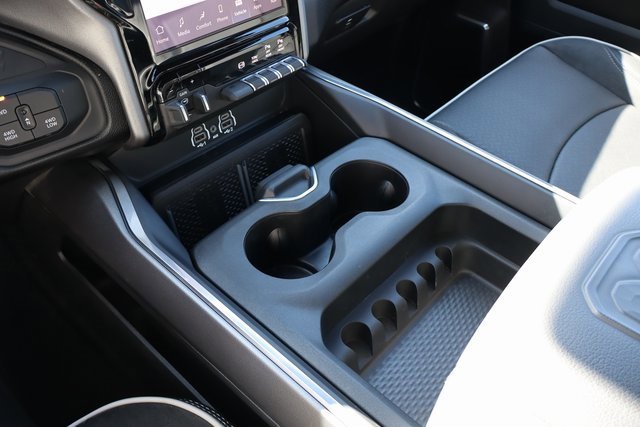 Used 2025 RAM 2500 Laramie w/ Sport Appearance Package image 30